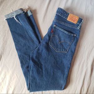 Levi’s 721 High Rise Skinny Jeans